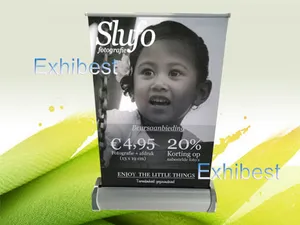 Roll-up omalla painatuksella