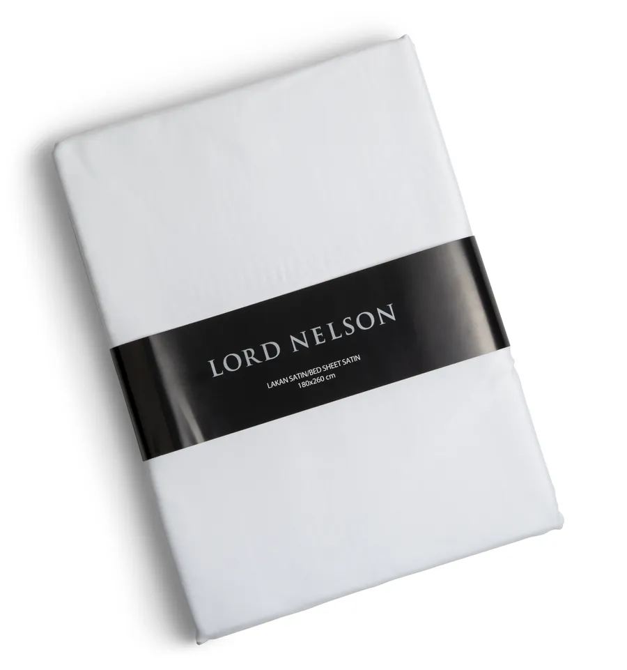 Valkoinen taiteltu Lord Nelson -satiinilakana mustalla pakkausnauhalla.