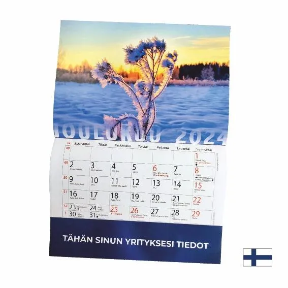 Avattu seinäkalenteri, jossa talvinen maisemakuva, joulukuun kalenteriruudukko ja sinivalkoinen alaosa.