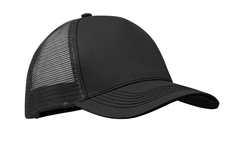 Musta 5-paneelinen trucker-lippis, jonka takaosassa on verkkopaneelit.