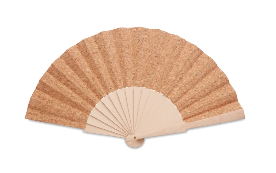 Avattu beige viuhka, jossa puinen runko ja korkkikangas.