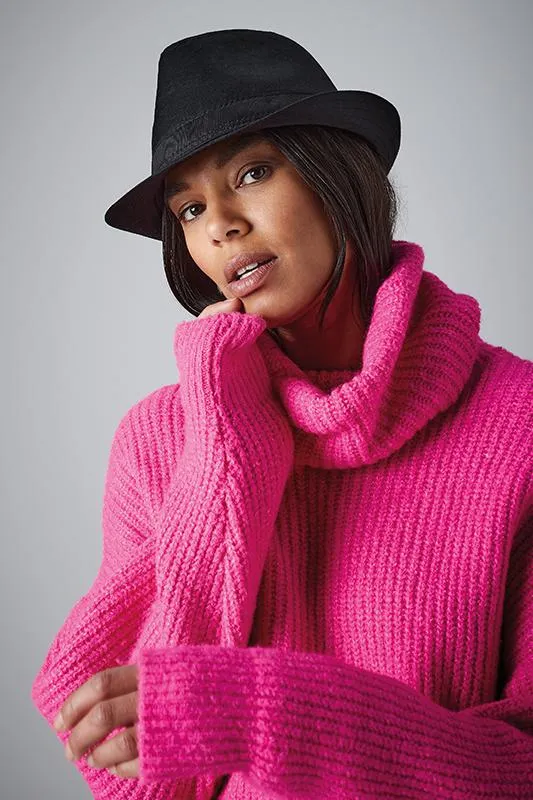 Fedora hat