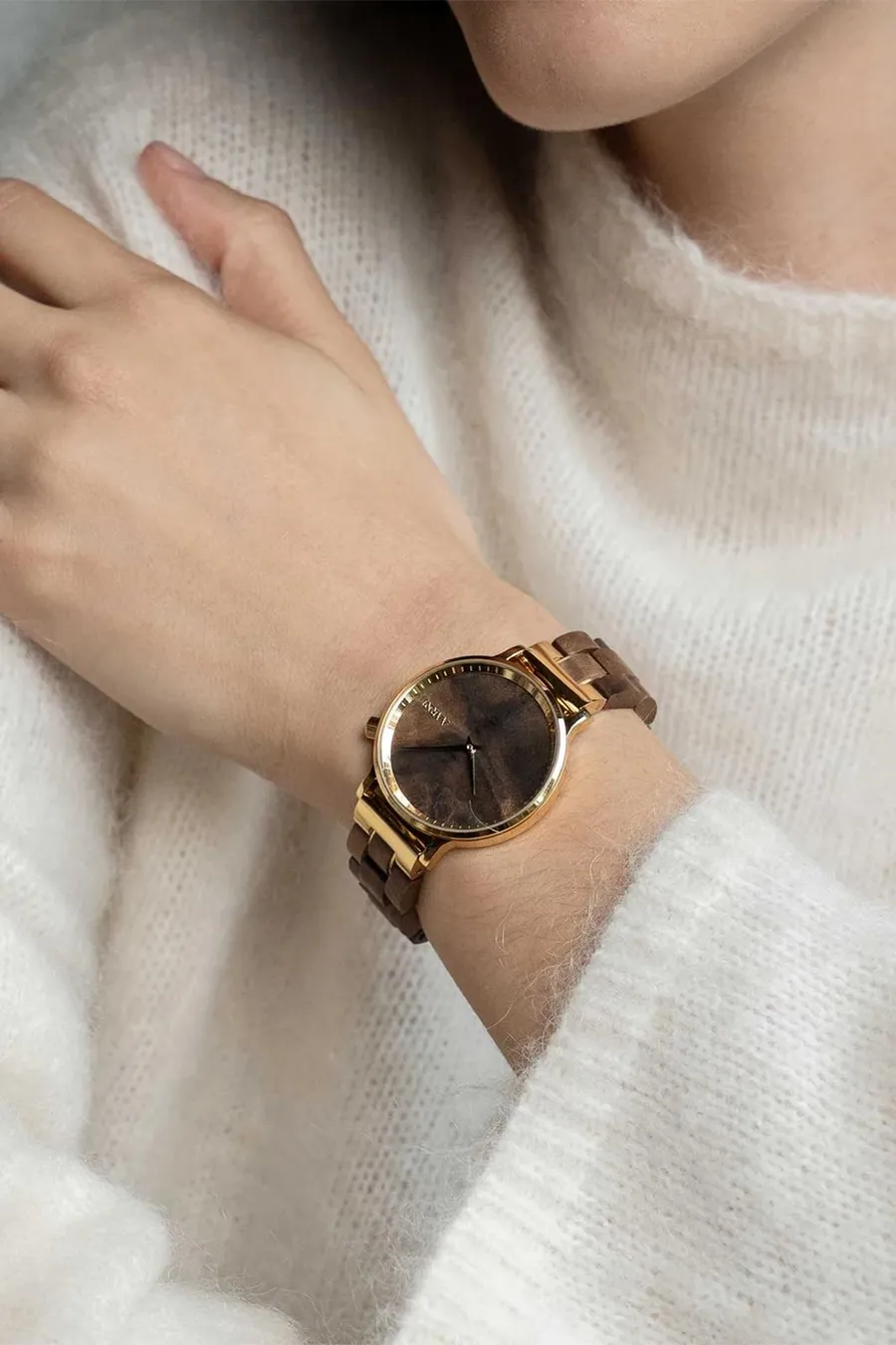 Lyra watch, figured walnut