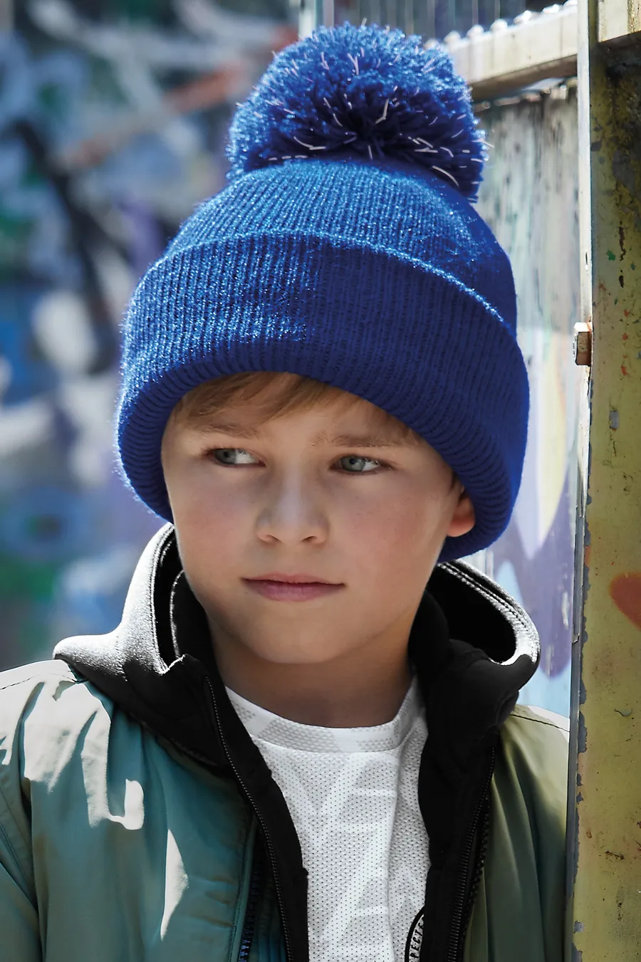 Children's reflective bobble beanie