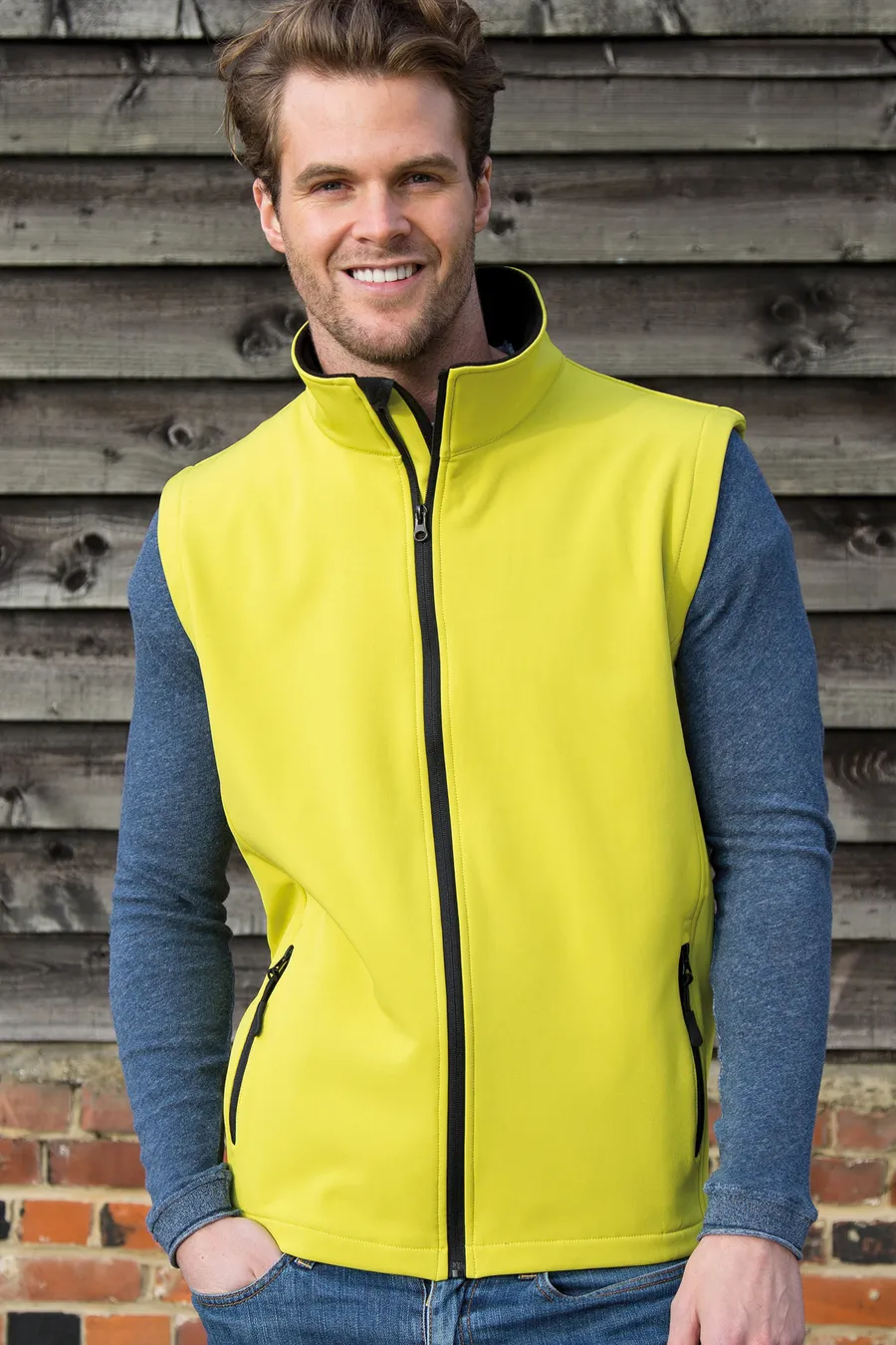 Core softshell vest with print