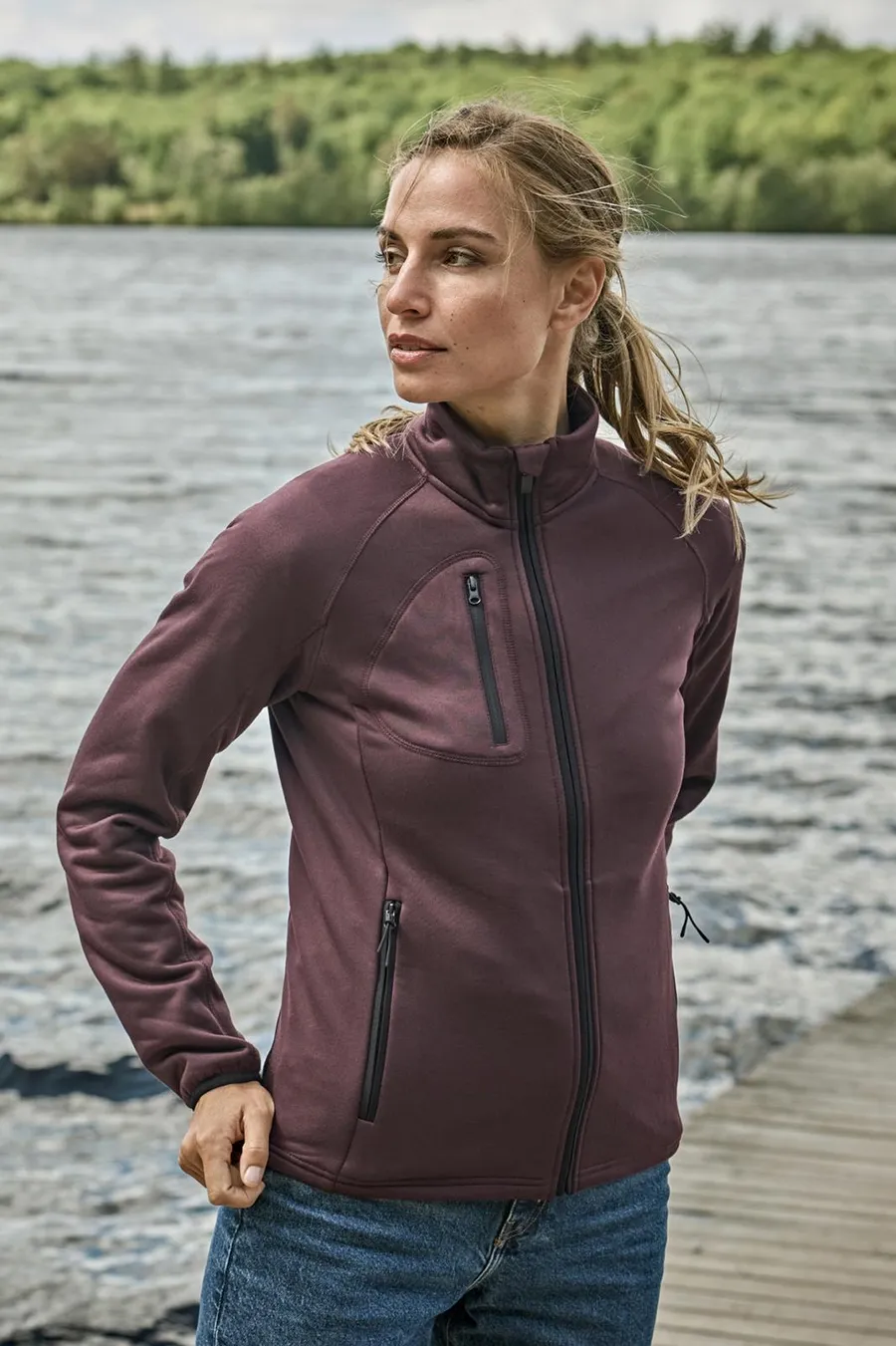 Women's stretch fleece