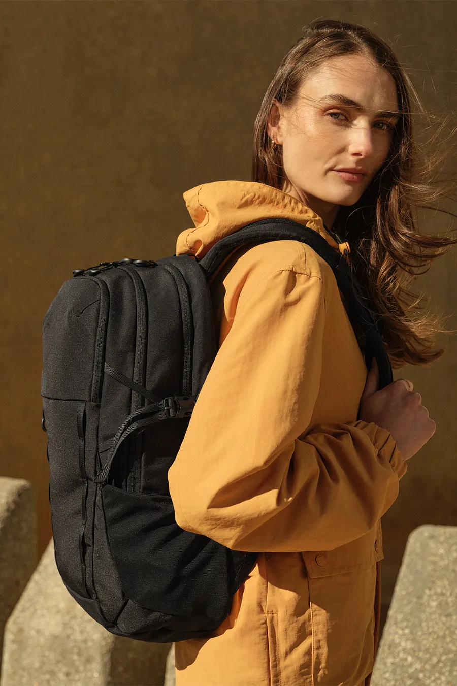 Active outdoor reppu 25 l