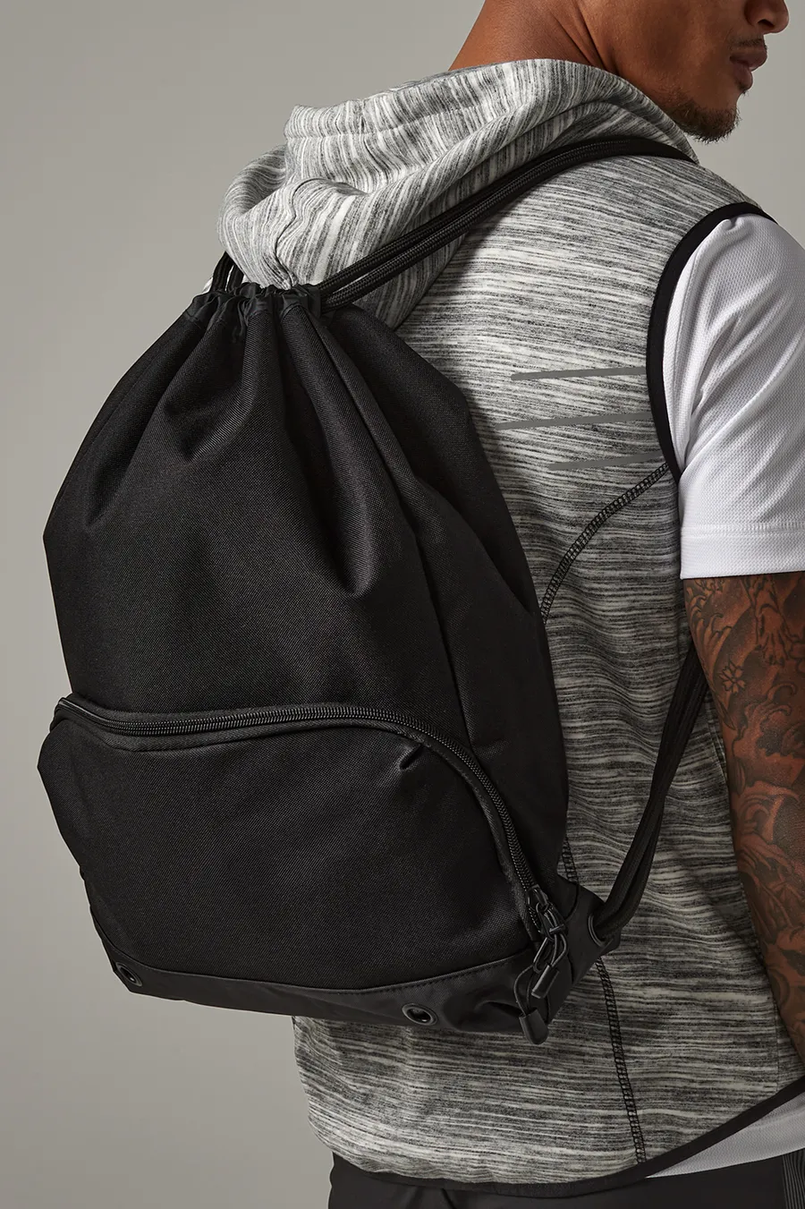 Athleisure gym bag 18 l