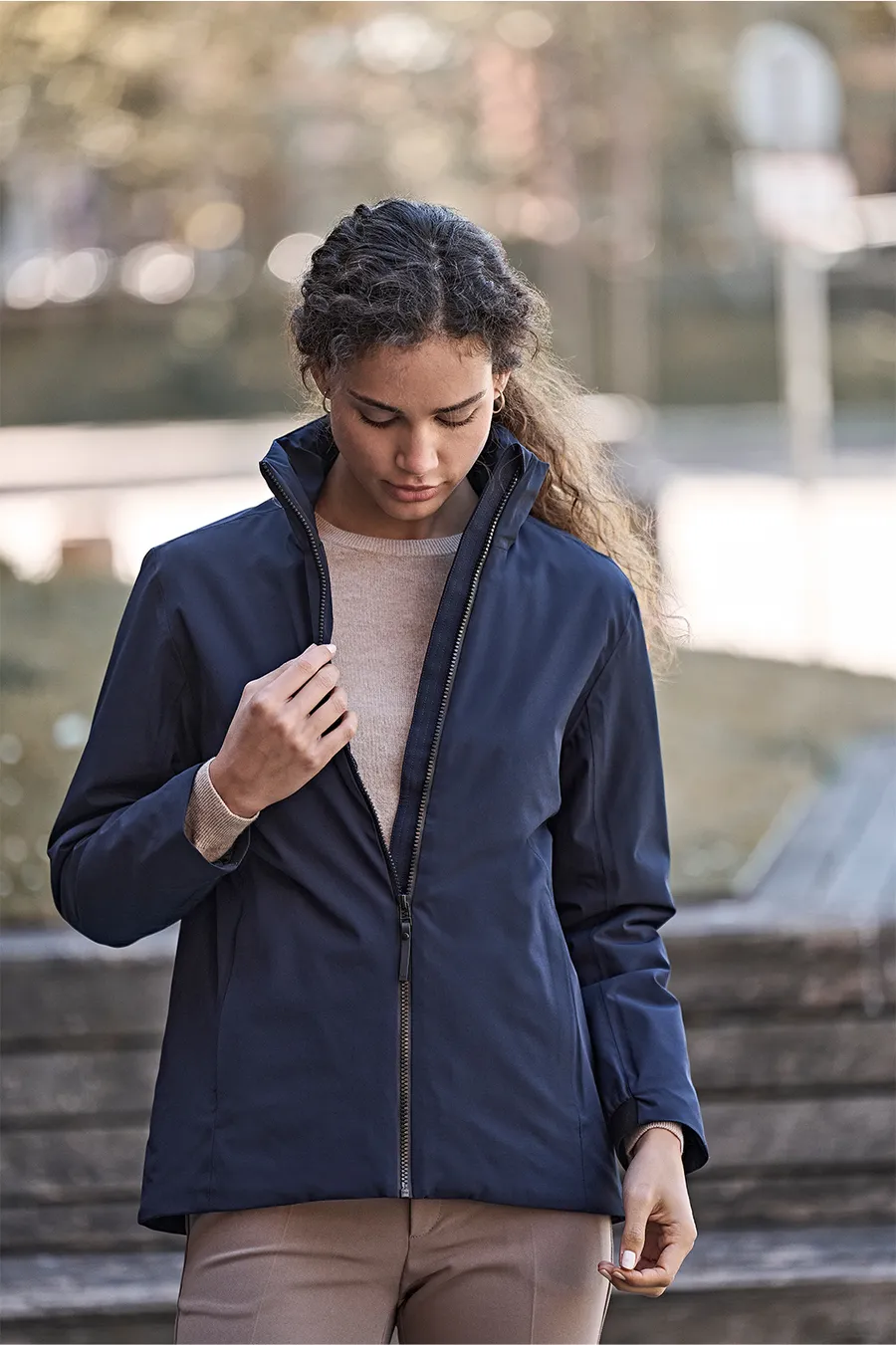 Women's all-weather jacket