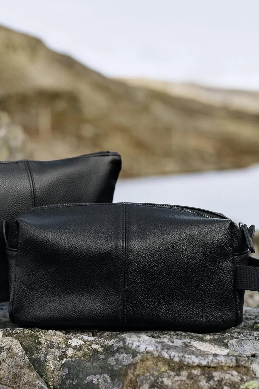 Nuhide® toiletry bag