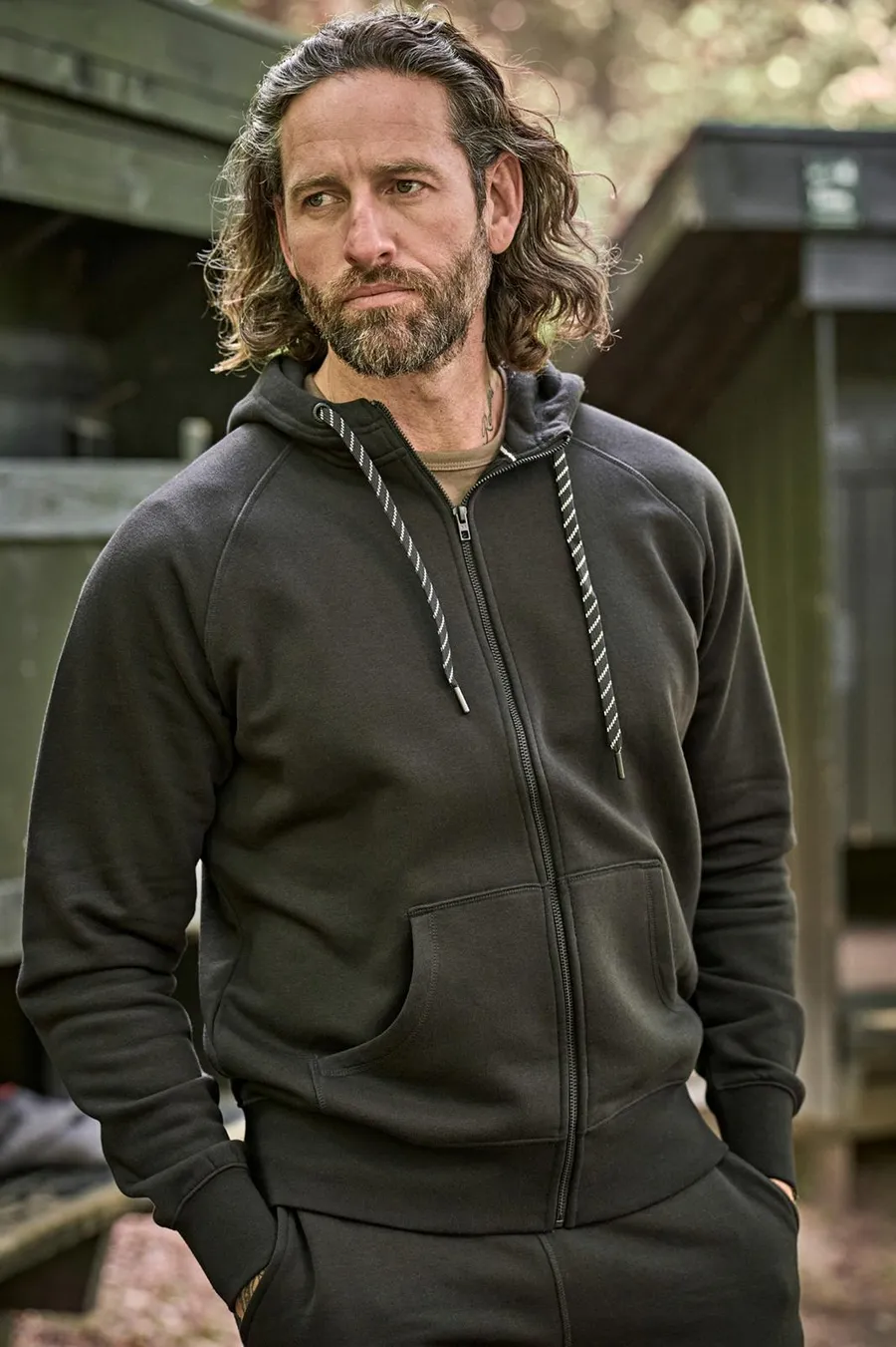 Fashion zip-up hoodie