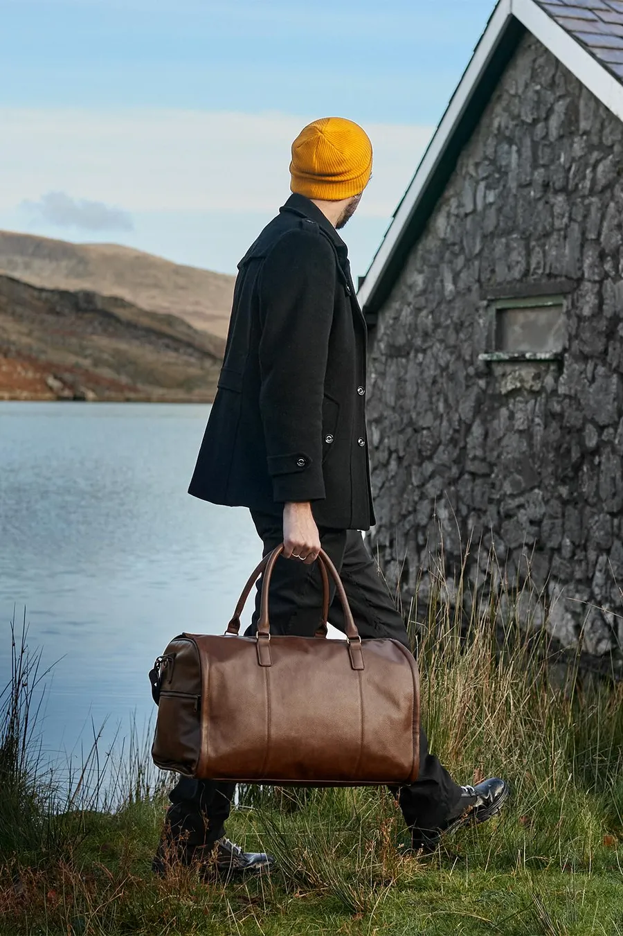 Nuhide® garment weekend bag / suit carrier