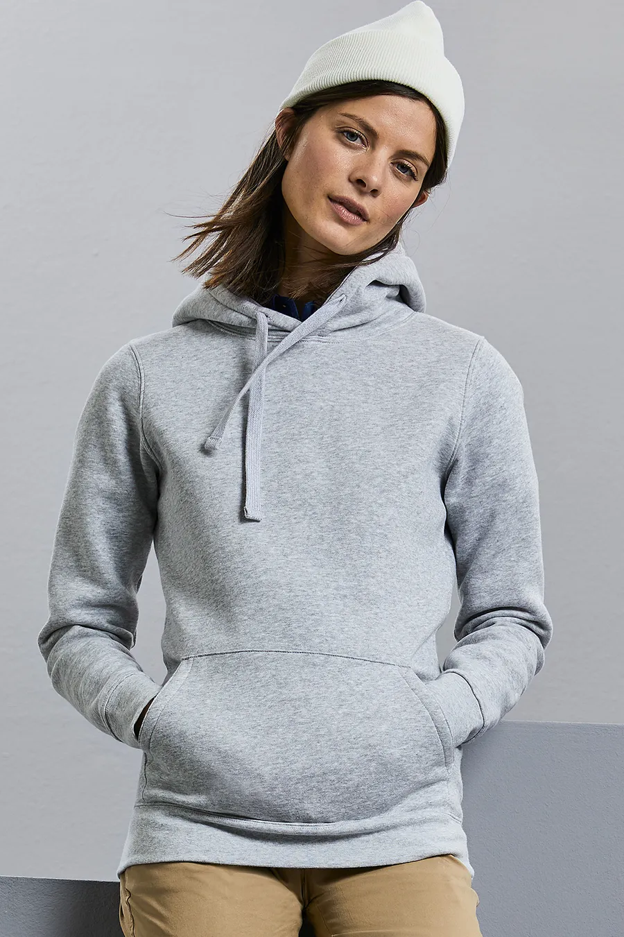 Naisten authentic huppari