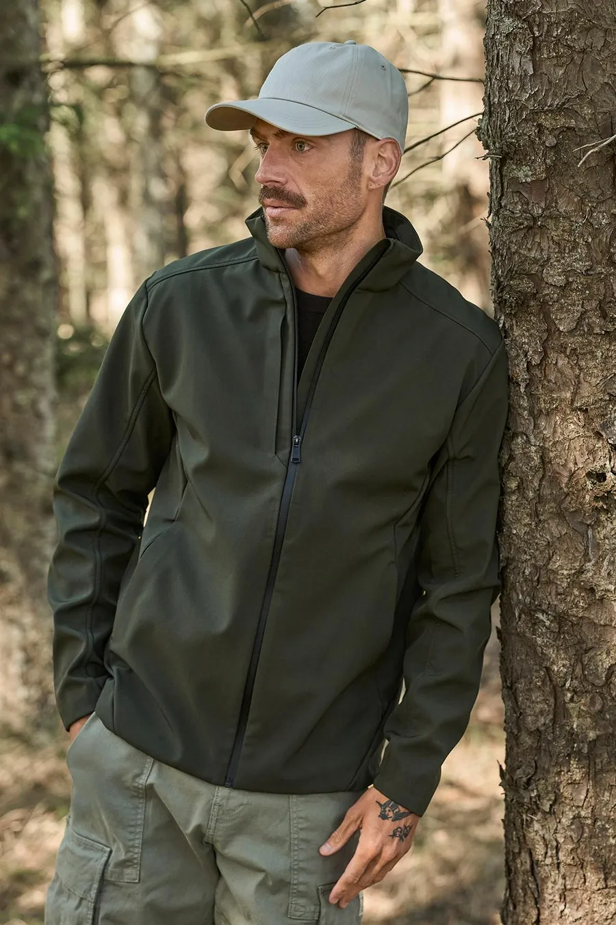 Performance softshell jacket