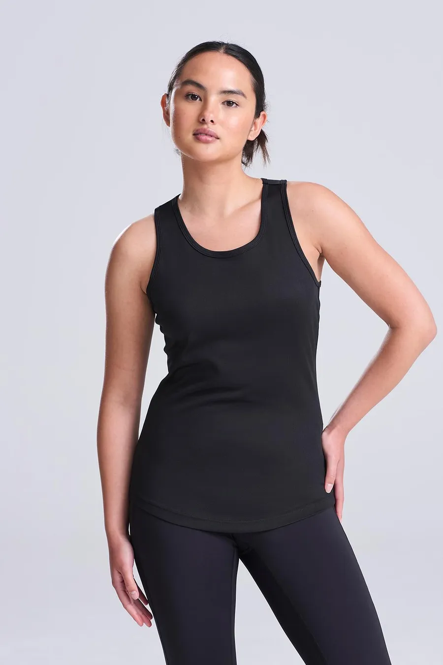Women's cool sleeveless top
