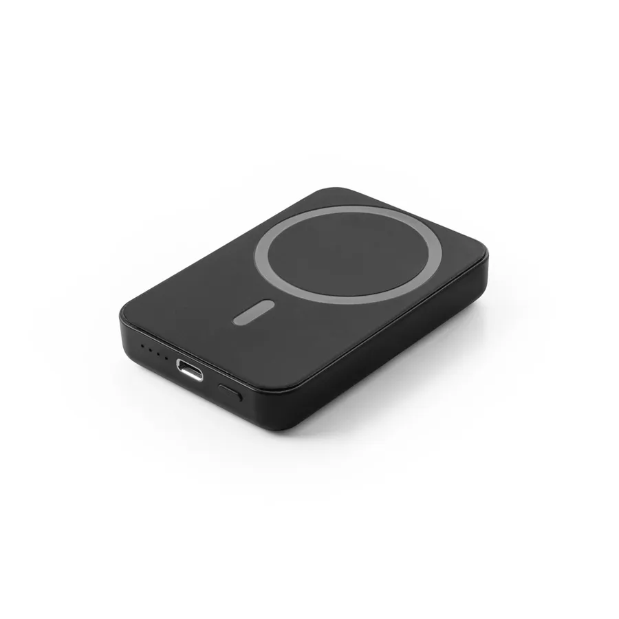 Musta magneettinen varavirtalähde, jossa langattoman latauksen rengas ja USB-C-liitäntä.